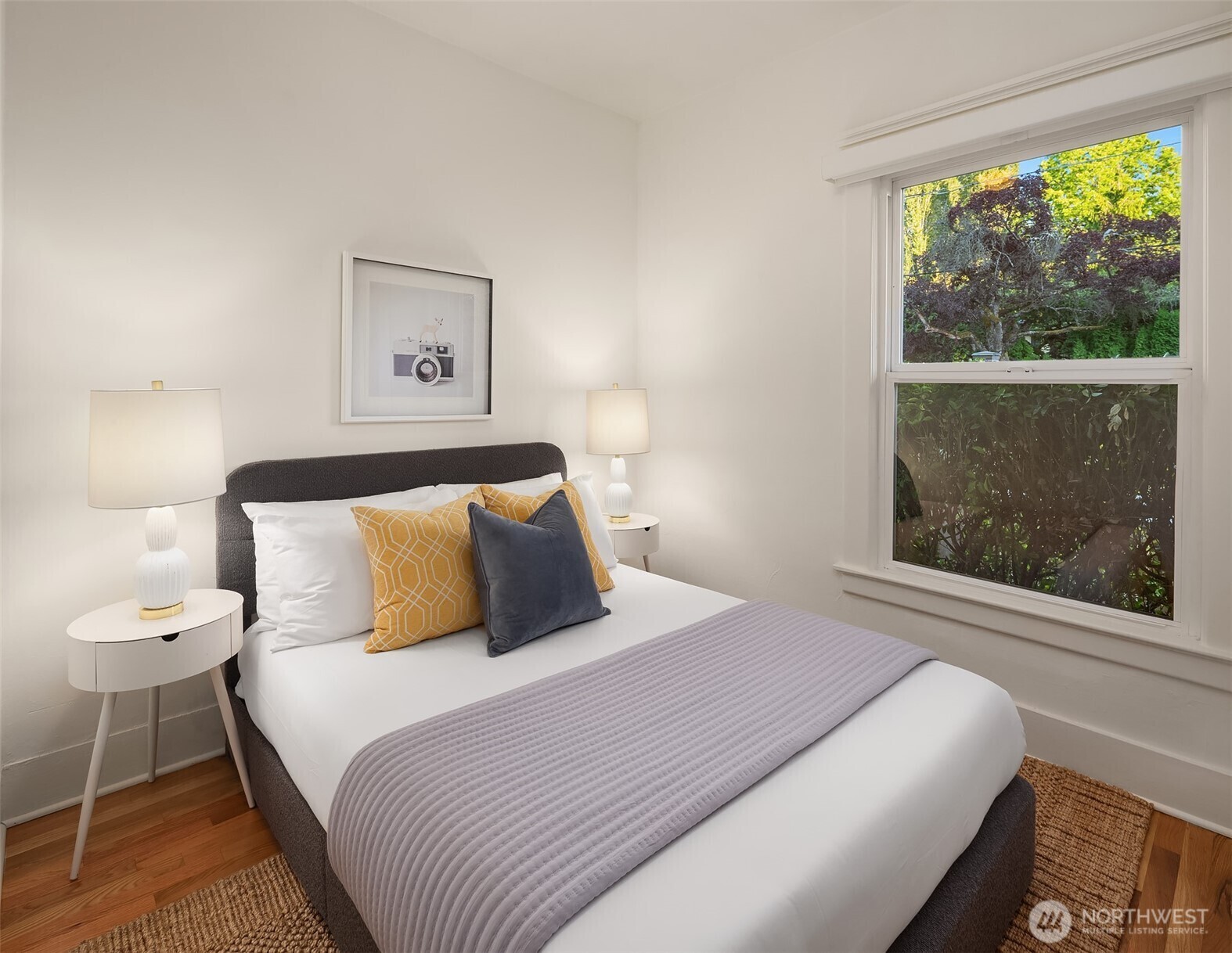 Property Photo: 402 31st Avenue E WA 98112