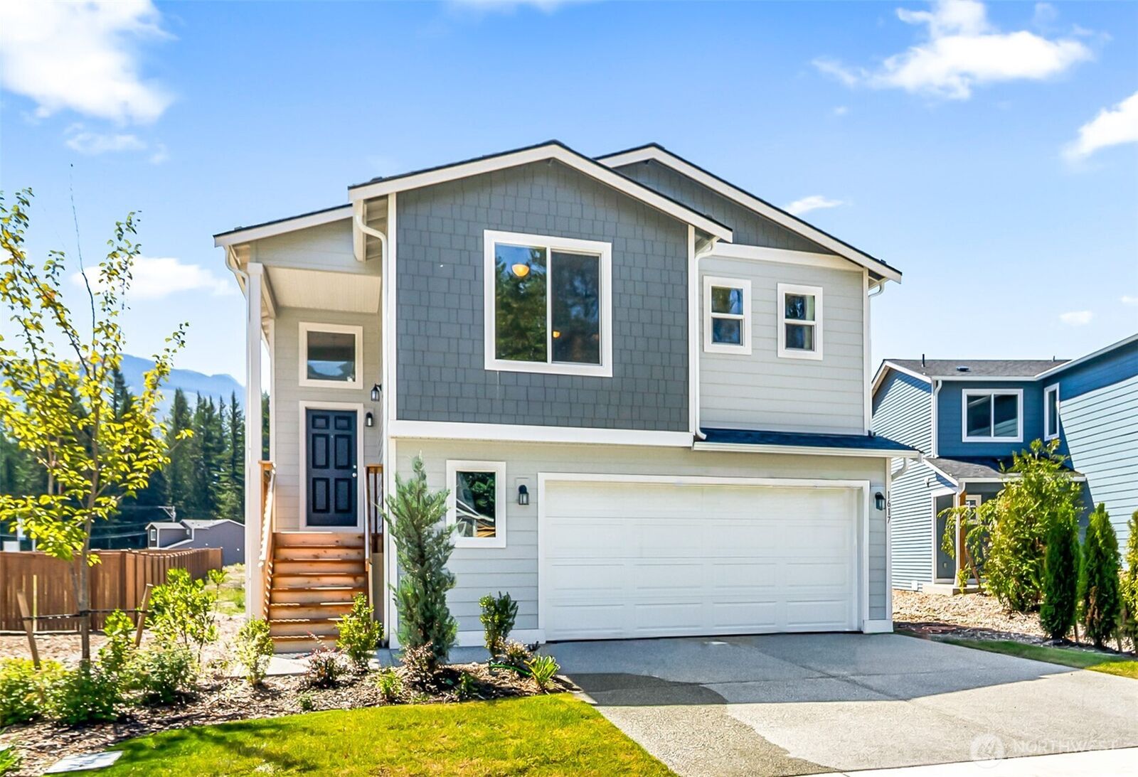 Property Photo: 1617 Alder Lane WA 98251