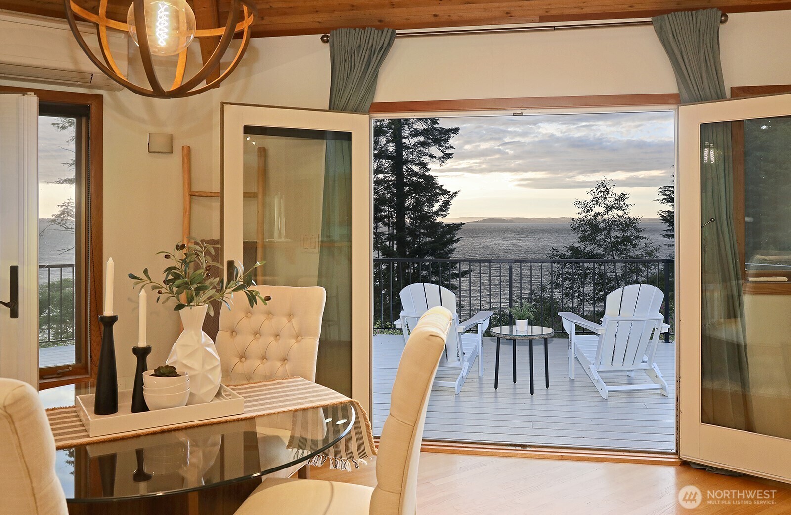 Property Photo: 3340 Smugglers Cove Road WA 98253