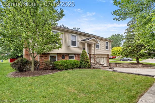 Property Photo: 6114 Raintree Drive MI 48187
