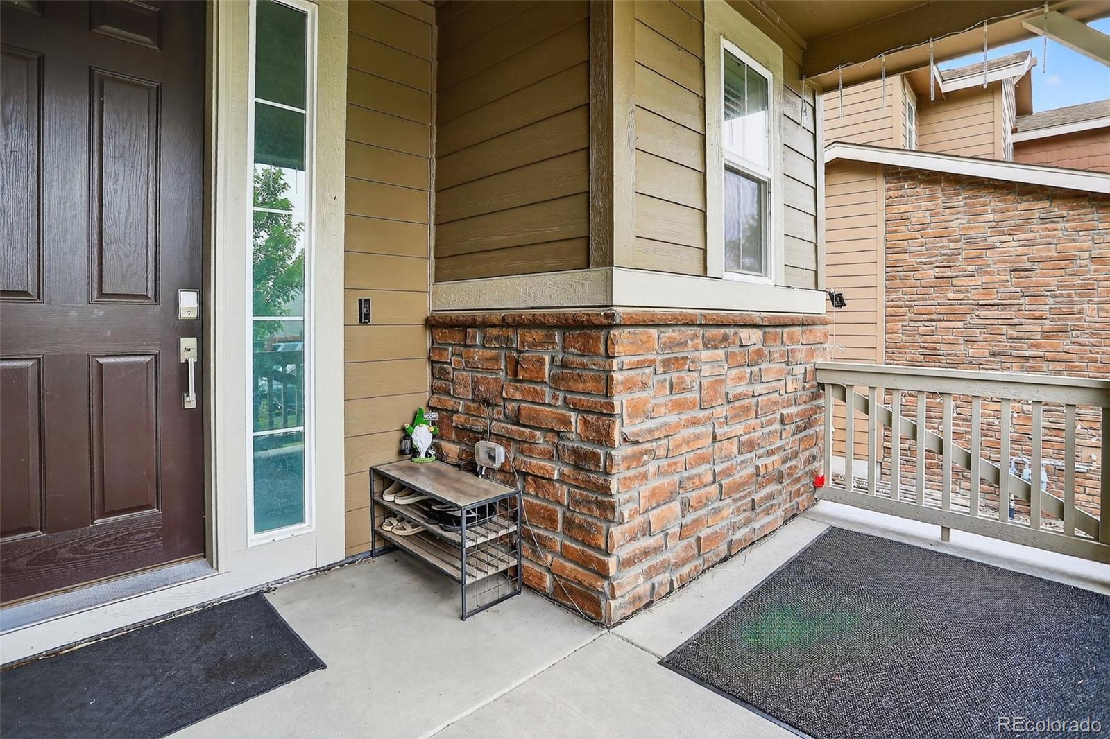 Property Photo: 1003 S Fultondale Court CO 80018