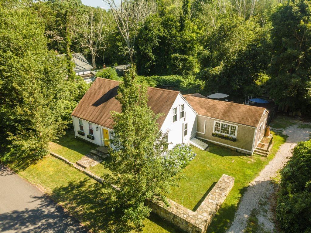 Property Photo:  99 Highview Avenue  RI 02832 