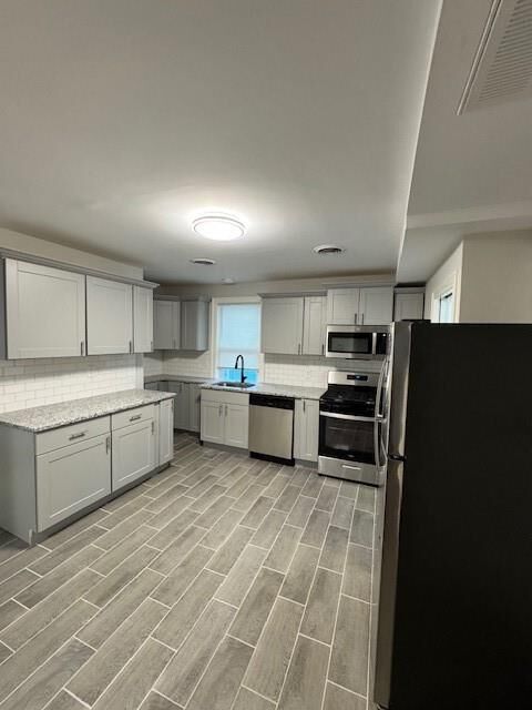 Property Photo:  52 Vernon Street 2  RI 02903 