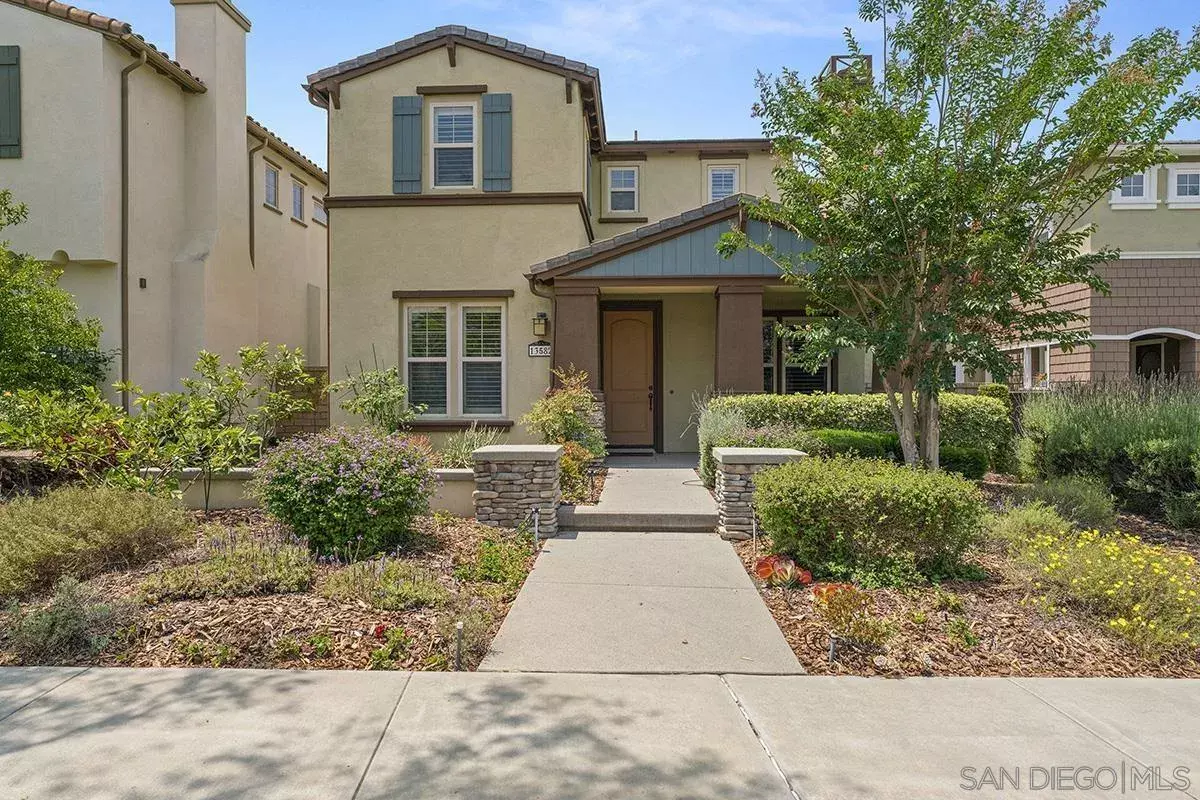 Property Photo: 13582 Hyacinth Hills Way CA 92130