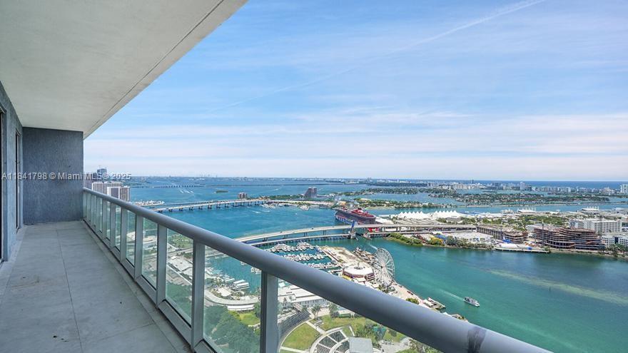 Property Photo: 50 Biscayne Blvd 5406 FL 33132