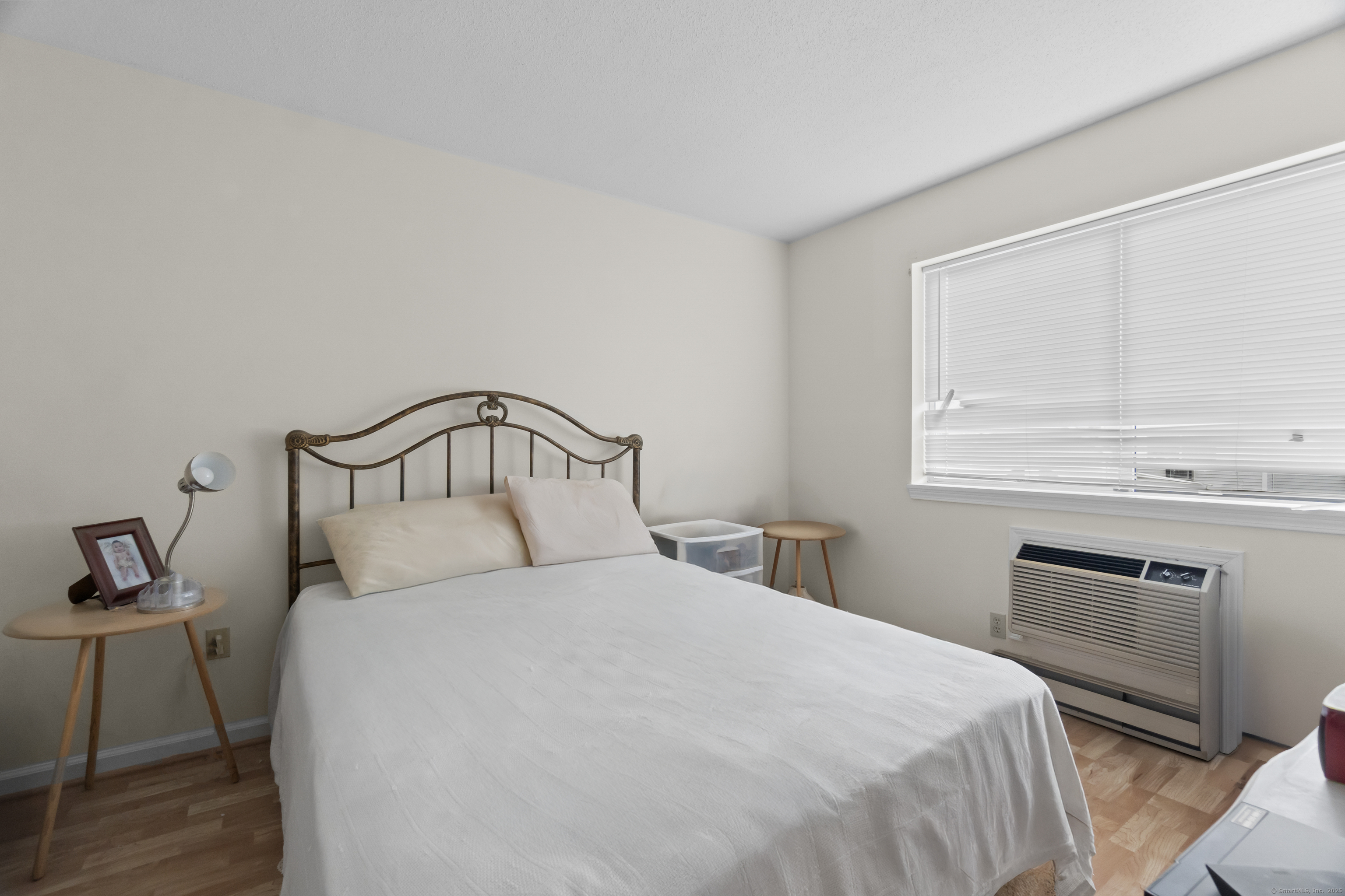 Property Photo: 925 Oronoke Road 14F CT 06708