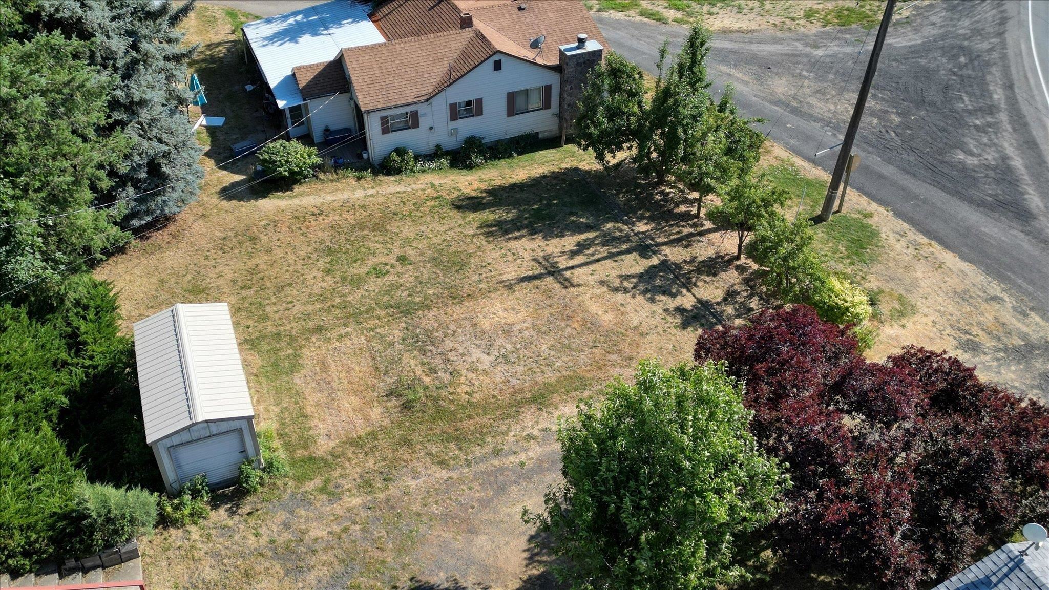Property Photo: 338 S Ramsey St WA 99033