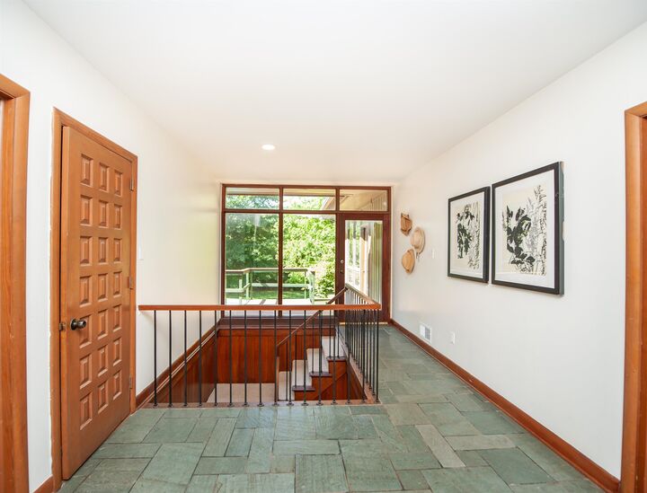 Property Photo: 1 Tamarack Road SC 29307