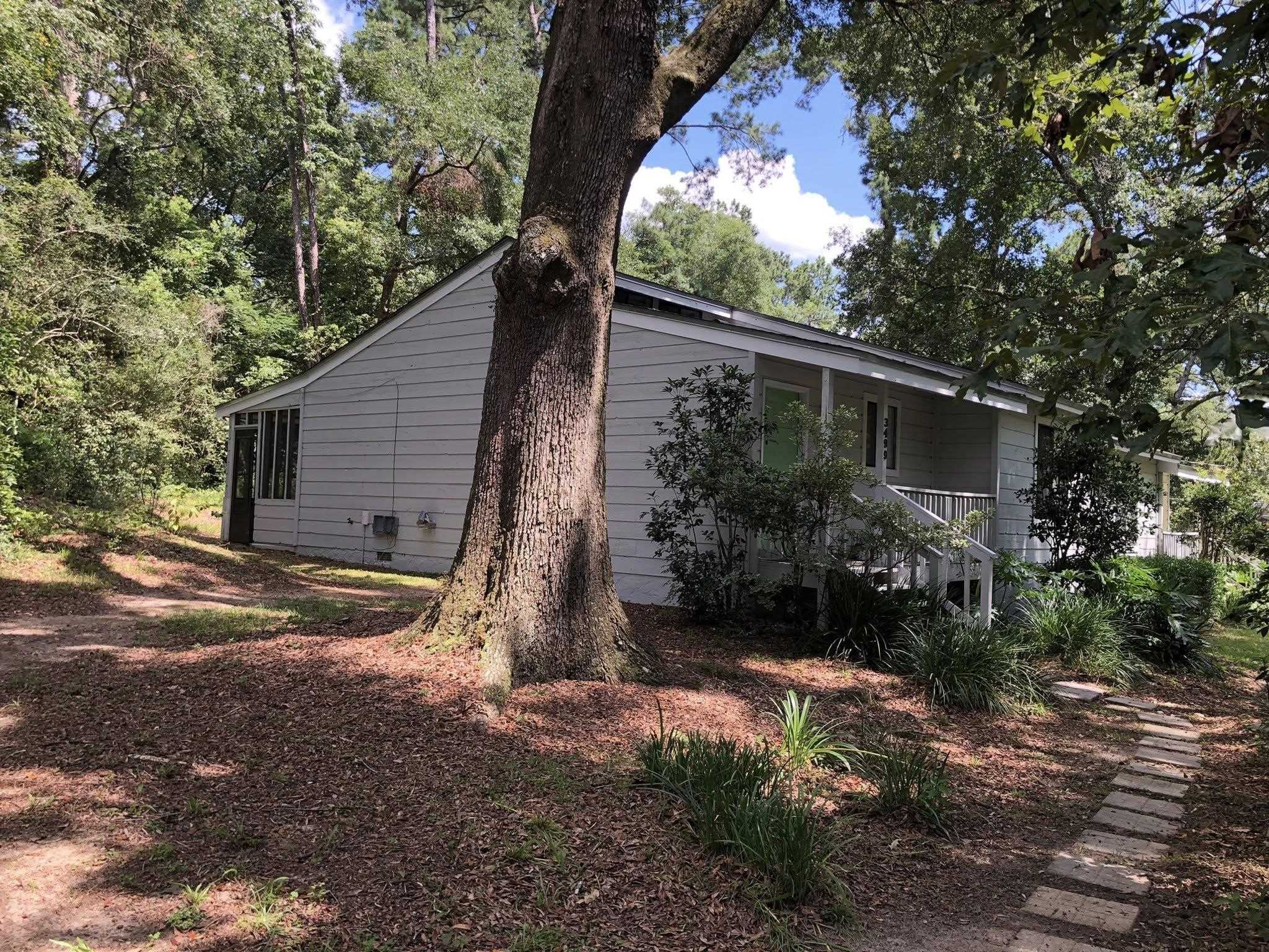 Property Photo: 3499 Bear Creek Road FL 32308