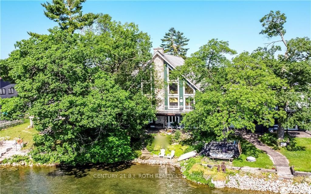 3931 Menoke Beach Road  Severn ON L3V 0T9 photo
