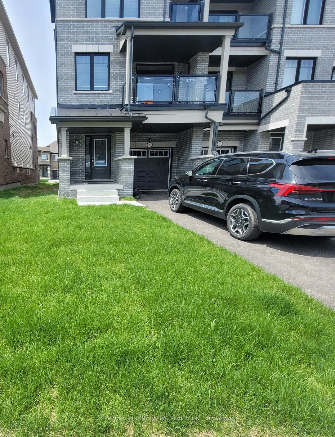 Property Photo:  1987 Cameron Lott Crescent  ON L1L 0S1 
