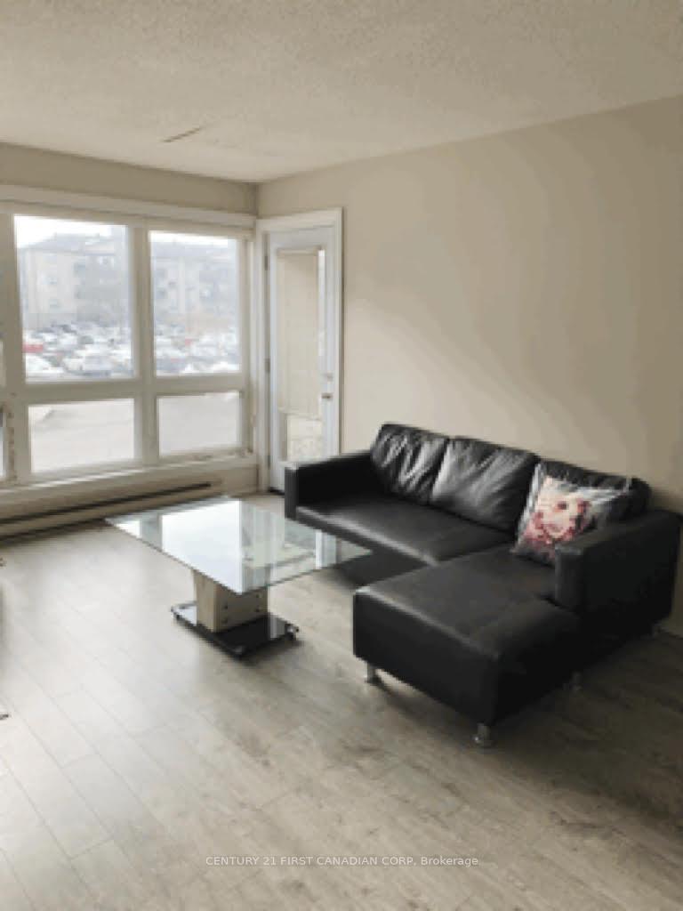 Photo de la propriété:  9 Jacksway Crescent 210  ON N5X 3T7 