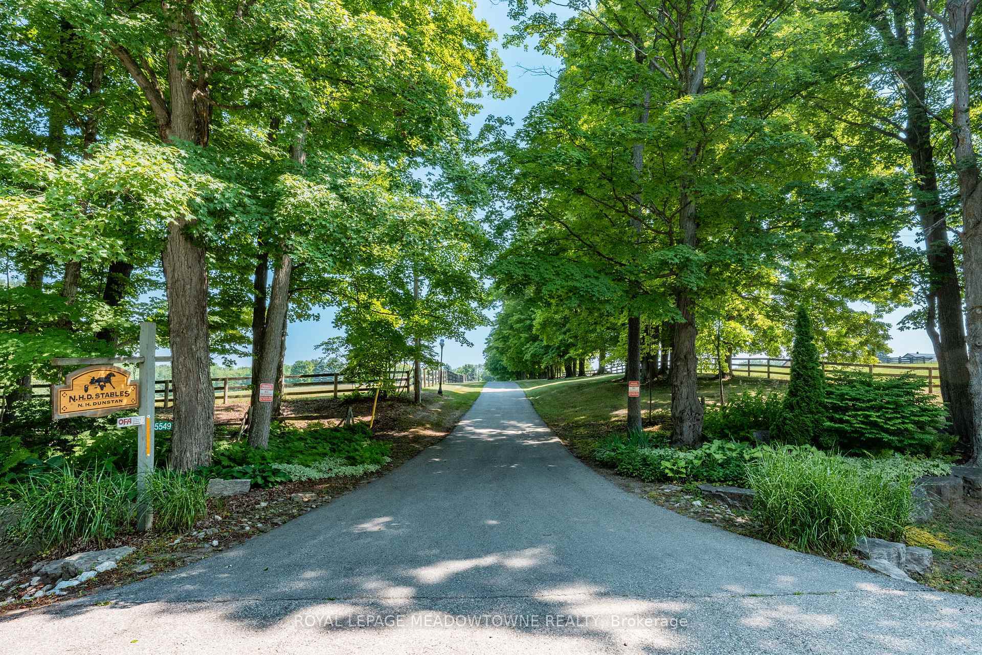 15549 Heart Lake Road  Caledon ON L7C 2L2 photo
