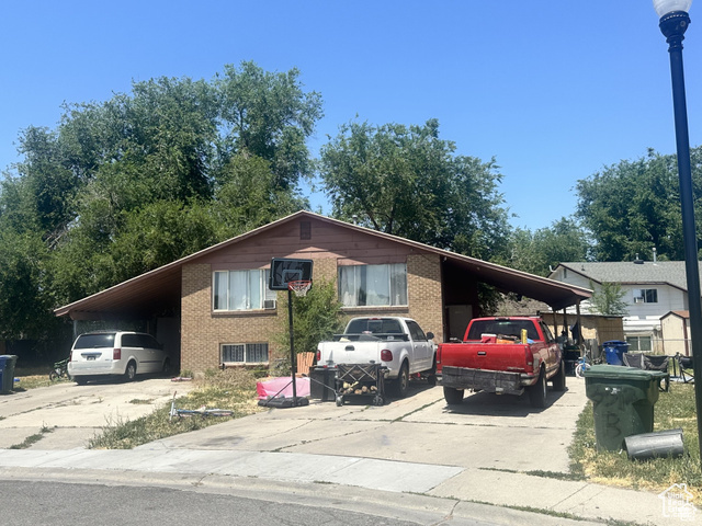 Property Photo:  3312 W Valcrest Cir B  UT 84119 