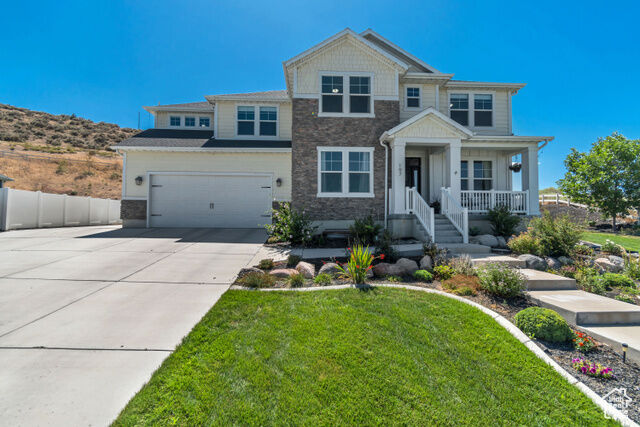 Property Photo: 197 W Parkside Dr UT 84045