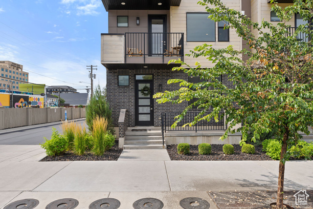 Property Photo: 250 N 100 W 109 UT 84601