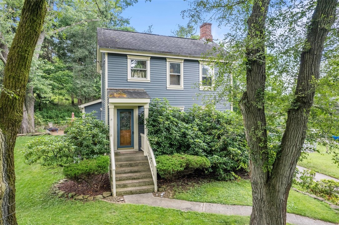 Property Photo: 111 Hillcrest Dr PA 15237