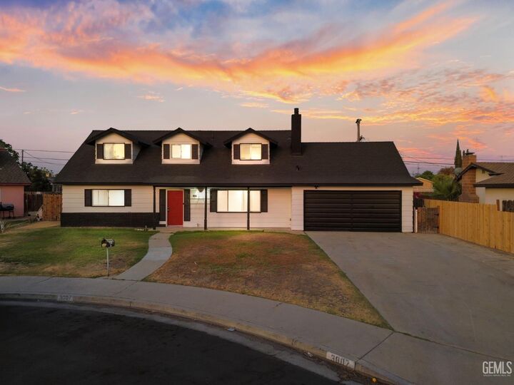 3007 Doris Lane  Bakersfield CA 93304 photo