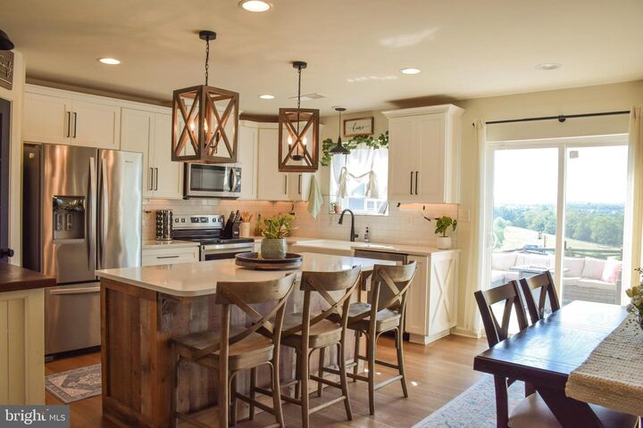 Property Photo: 138 Muscovoy Drive WV 25413