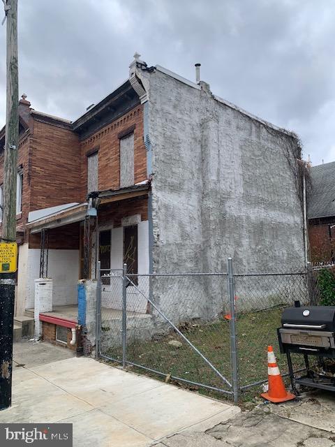 Property Photo:  2502 N Myrtlewood Street  PA 19132 
