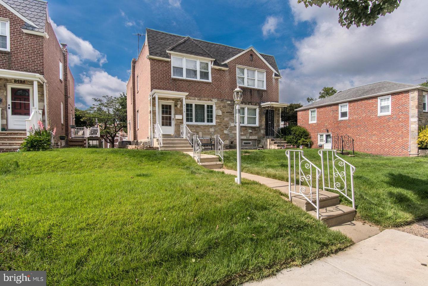 Property Photo:  8119 Cresco Avenue  PA 19136 