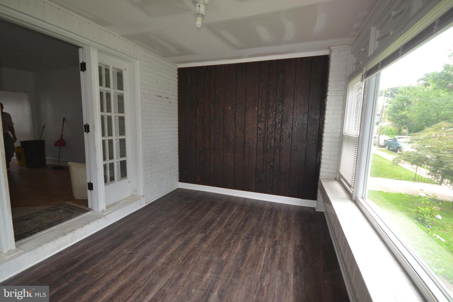 Property Photo: 320 E Phil Ellena Street PA 19119