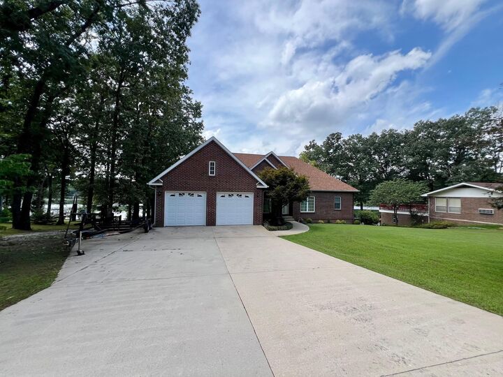 711 Leewood Drive  Horseshoe Bend AR 71512 photo