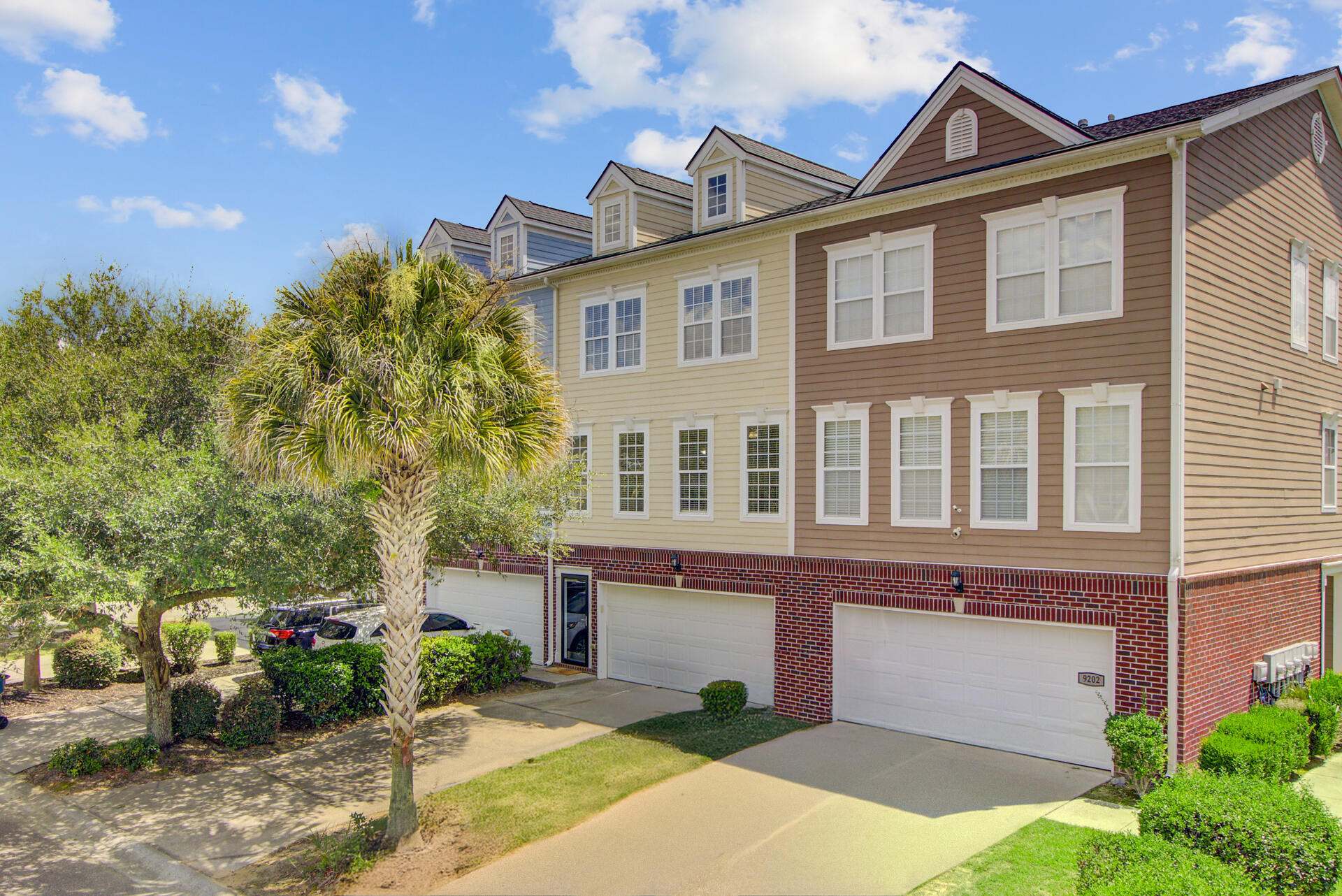 Property Photo:  9204 Southern Oak Lane  SC 29456 
