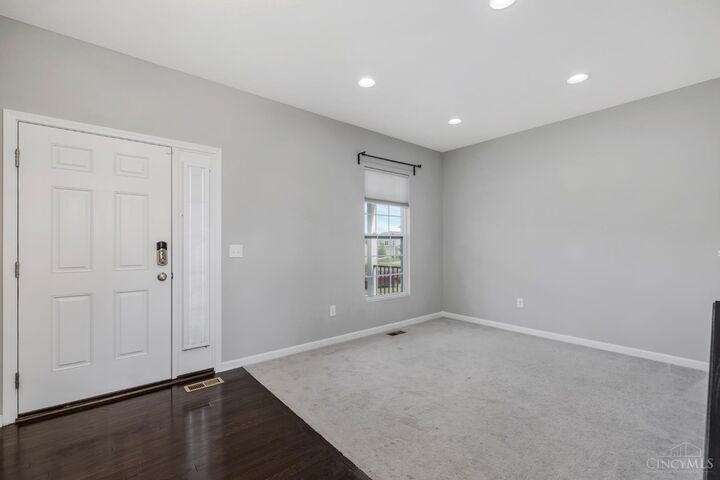 Property Photo:  3075 Williamstown Ln  OH 45040 