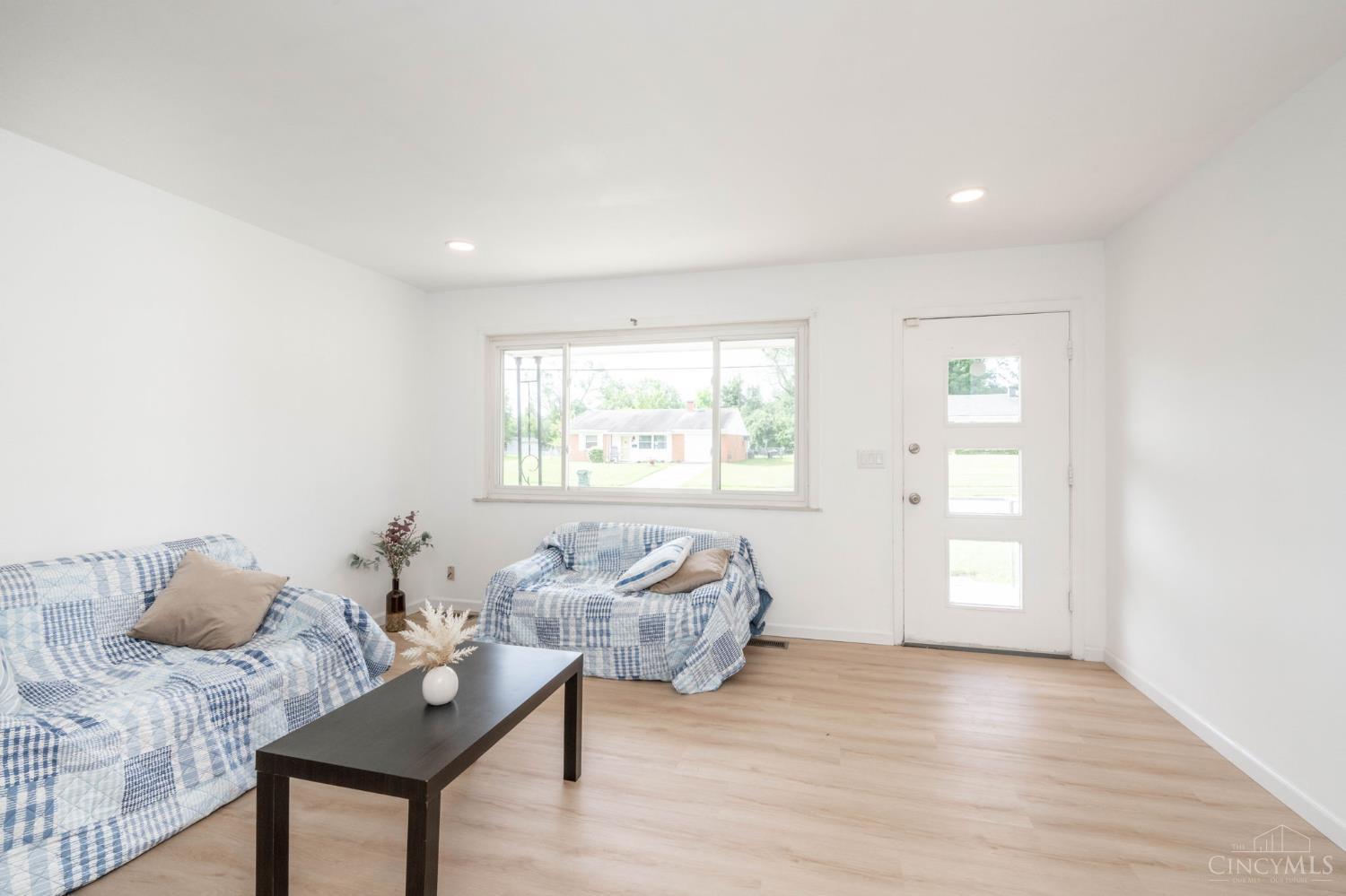 Property Photo:  834 North Hill Lane  OH 45224 