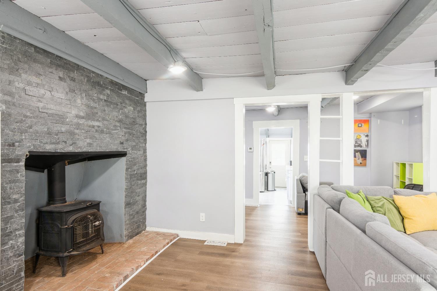 Property Photo:  593 Hazelwood Avenue  NJ 07065 