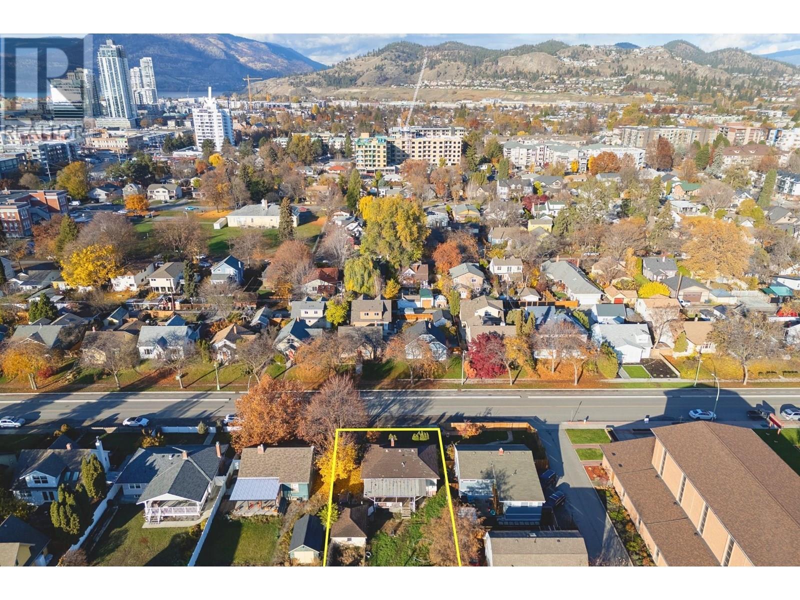 Property Photo: 799 Sutherland Avenue BC V1Y 5X4