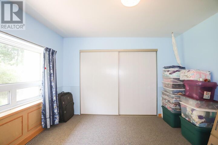 Photo de la propriété:  1187 Town Line Rd  ON P6A 6K4 