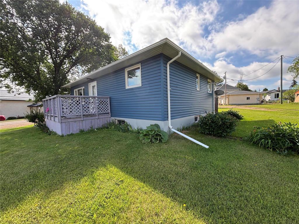 Property Photo: 202 Third Street South MB R0K 0C0