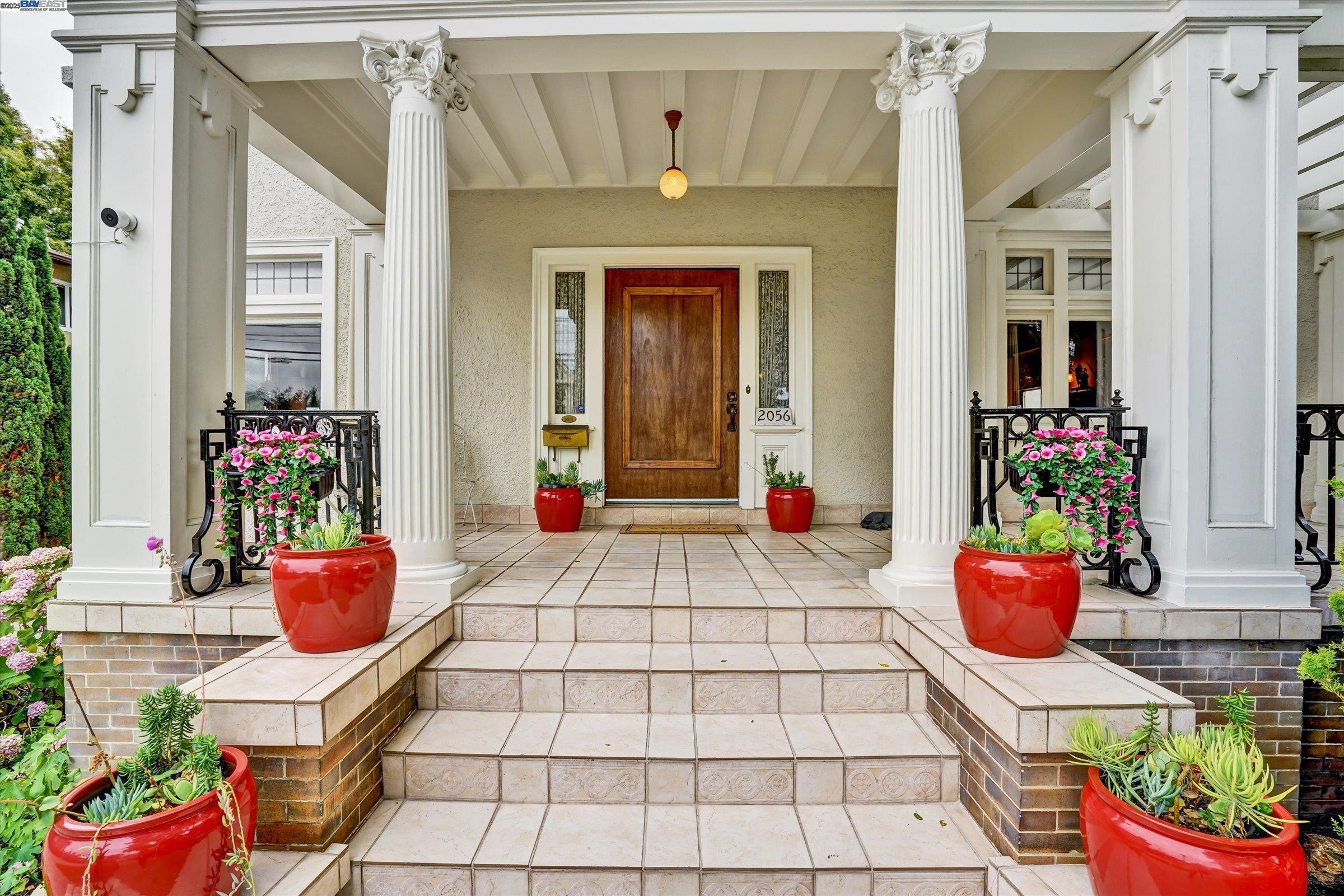 Property Photo:  2056 Santa Clara Ave  CA 94501 