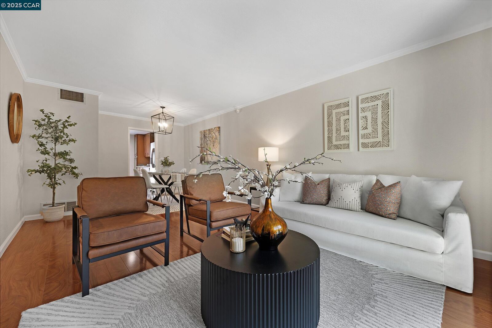 Property Photo: 1668 Parkside Dr CA 94597