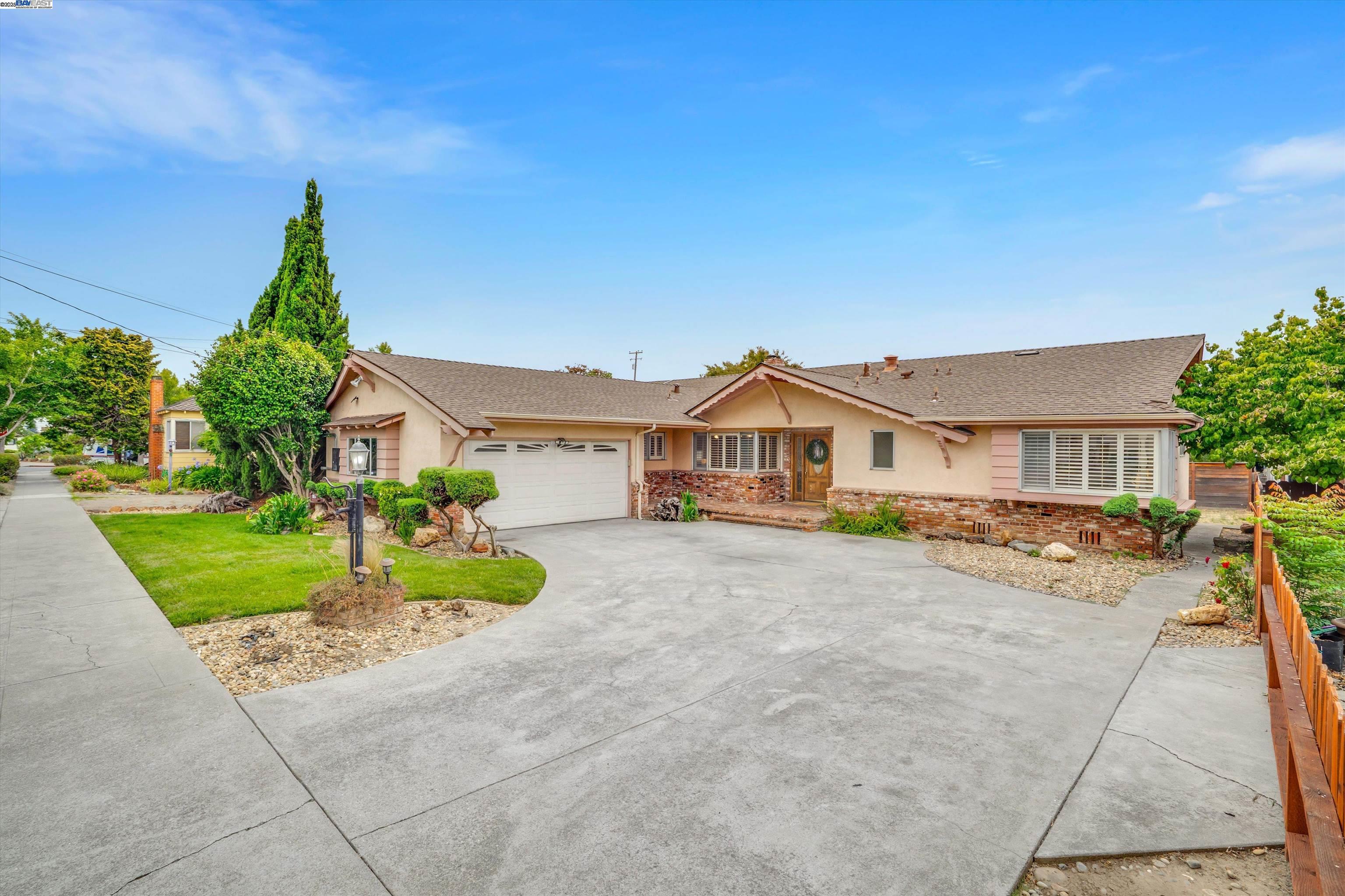 Property Photo: 1659 Morgan Ave CA 94577