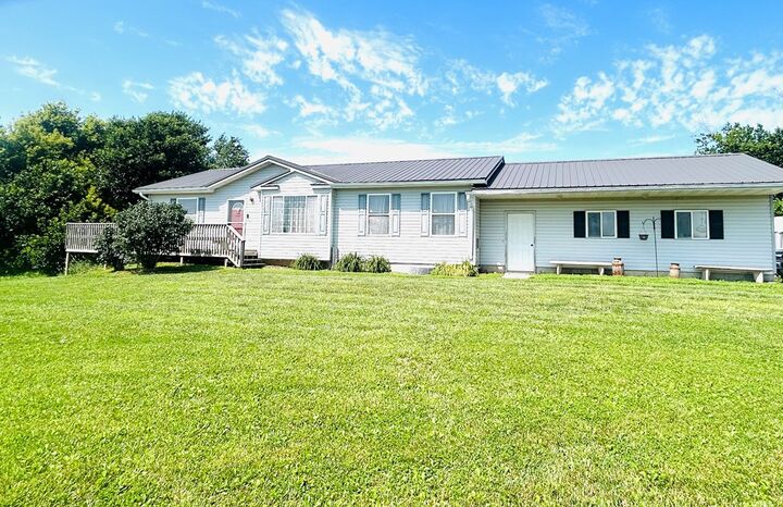 Property Photo: 1267 113th Street IA 50206