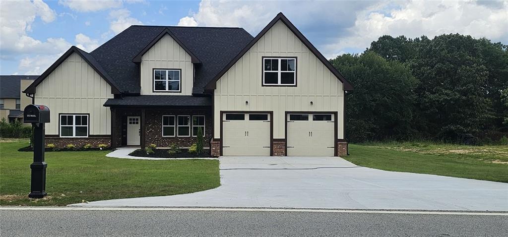 Property Photo: 2996 Langley Road SW GA 30052