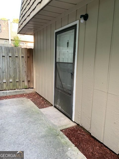 Property Photo: 1337 Woodstone Terrace Trace GA 30260