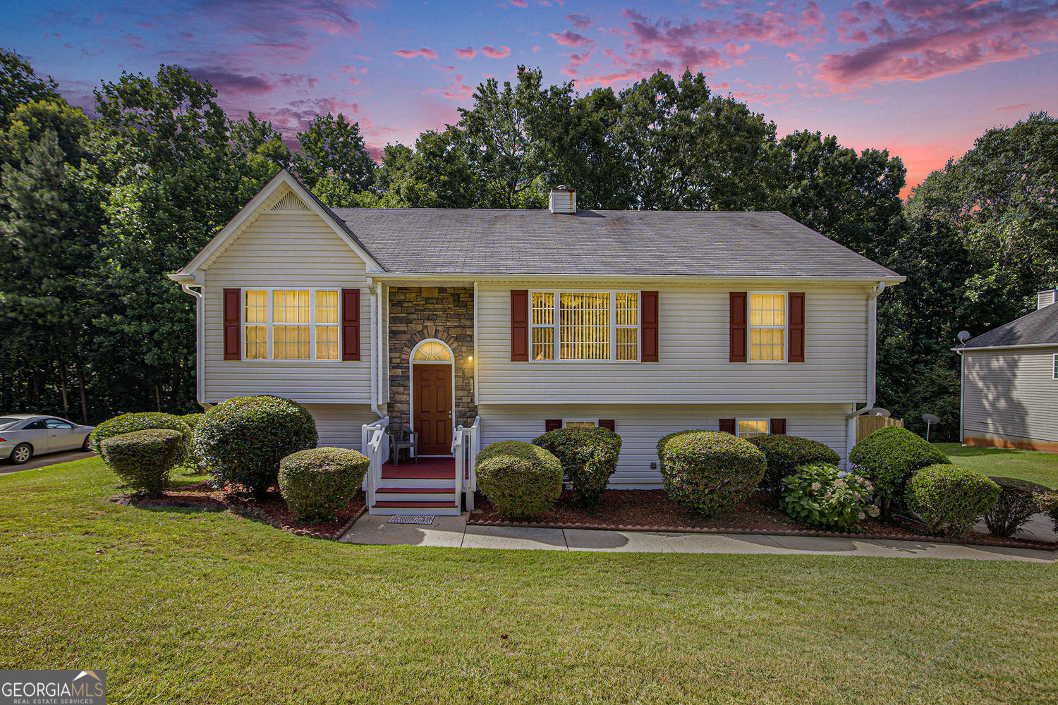 Property Photo: 1670 Harvest Hill Hill GA 30134