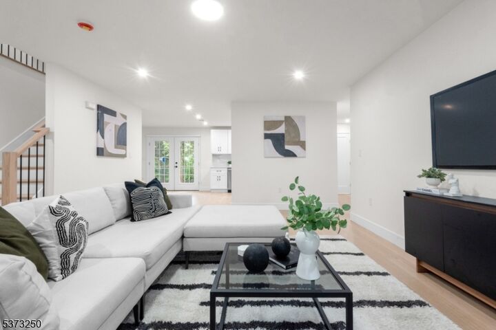 Property Photo:  1283 Rahway Ave  NJ 07090