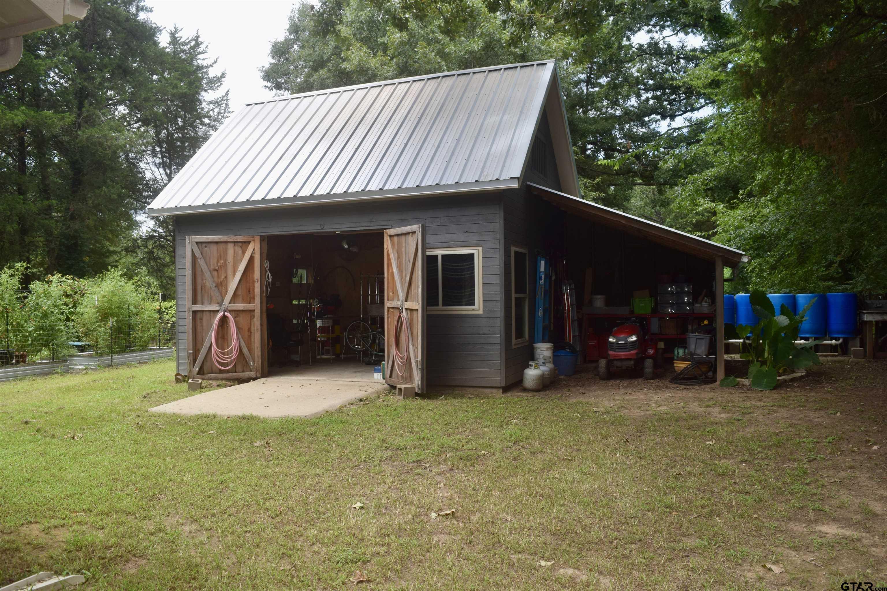 Property Photo: 925 Rs Cr 1278 TX 75440