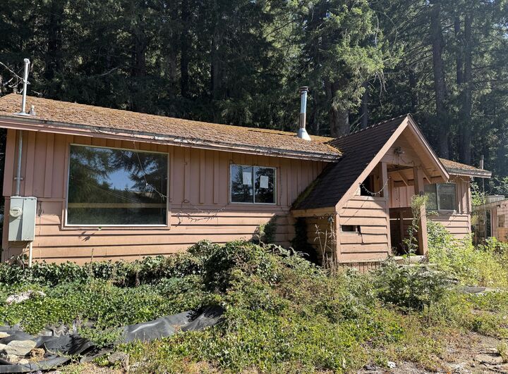 Property Photo: 1491 Buck Mountain Road CA 95526