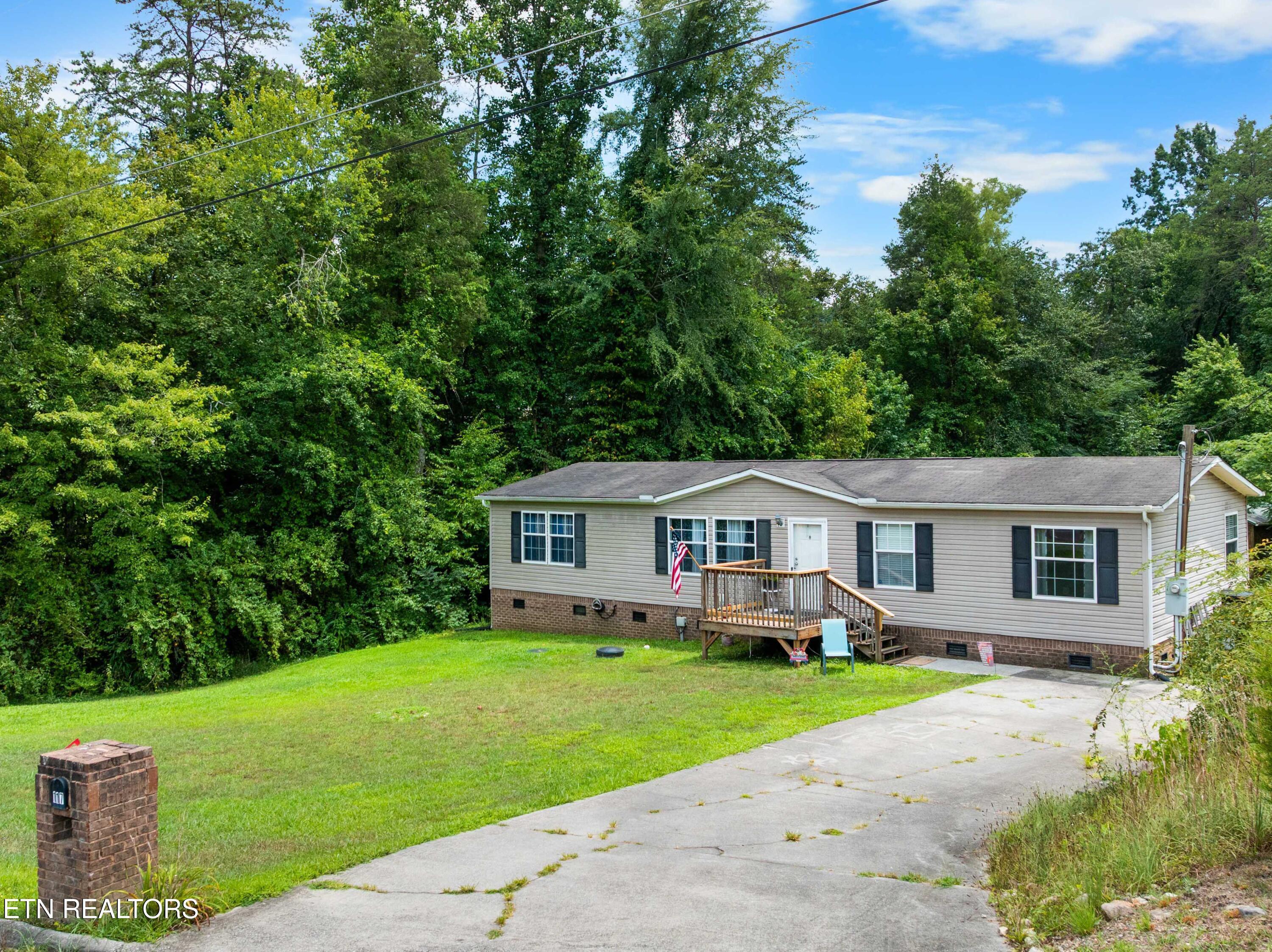 Property Photo: 117 Loggers Lane TN 37716