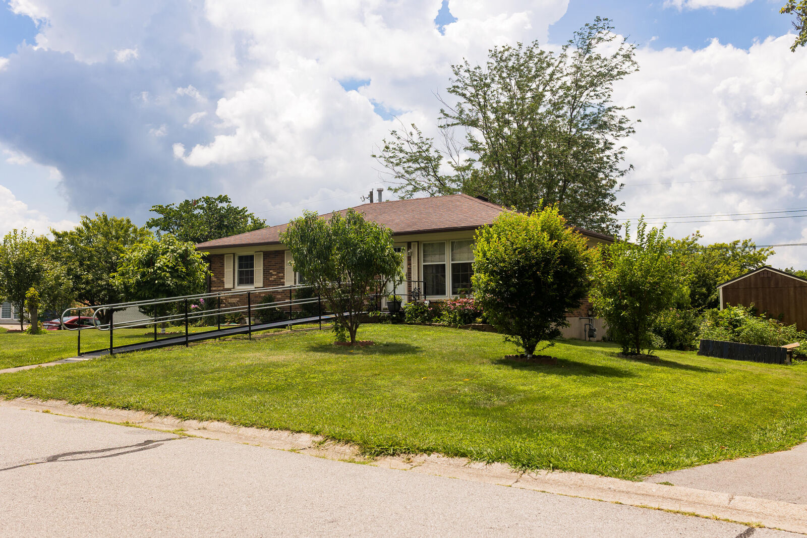 Property Photo:  314 Carolina Ave  KY 40391 