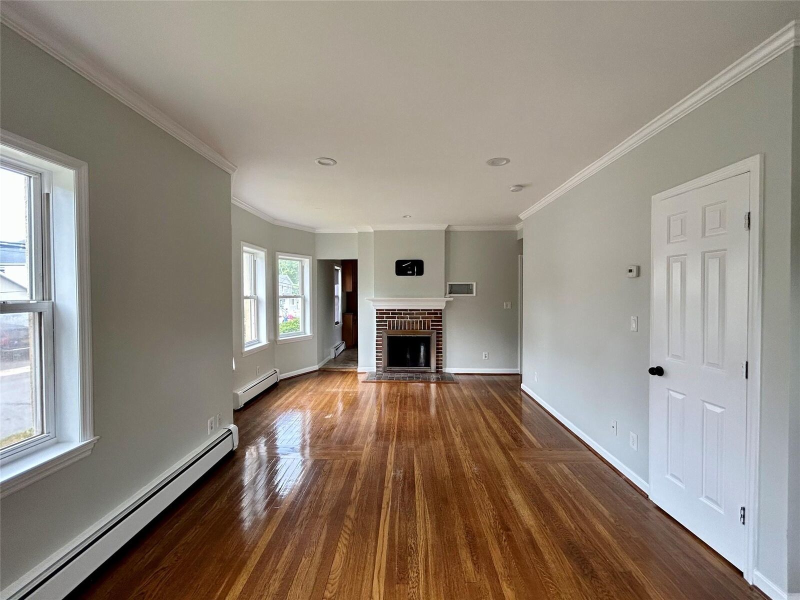 Property Photo:  339 Midland Avenue 1  NY 10580 
