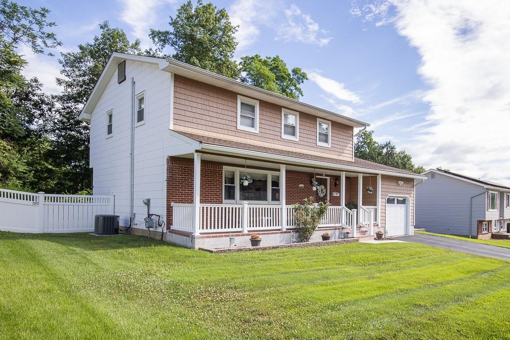 22 Rowan Drive  Garnerville NY 10923 photo