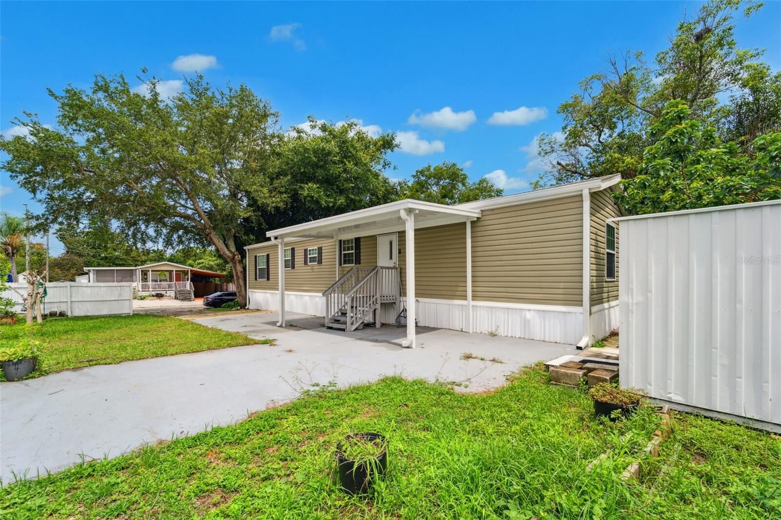 Property Photo: 4204 Memphis Avenue FL 34652