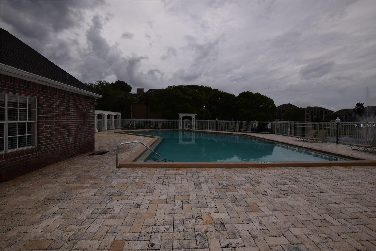 Property Photo:  4301 Lizshire Lane 310  FL 32822 
